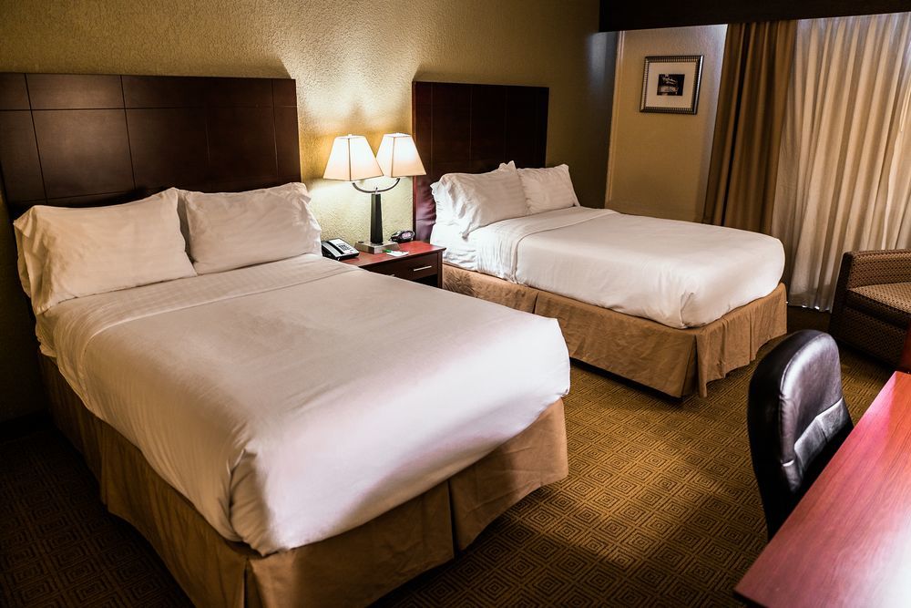 Holiday Inn South Plainfield-Piscataway By Ihg Eksteriør billede