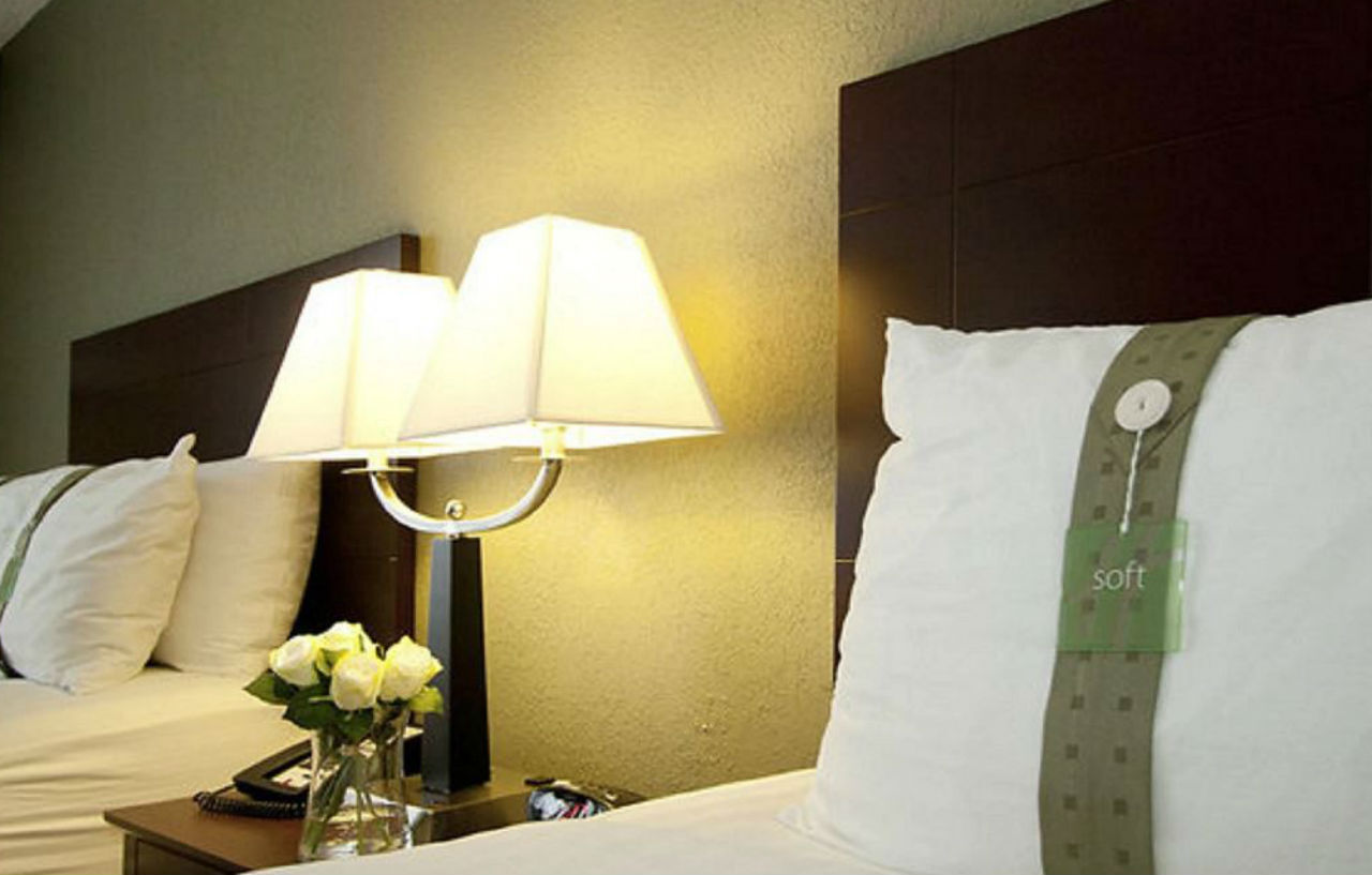 Holiday Inn South Plainfield-Piscataway By Ihg Eksteriør billede